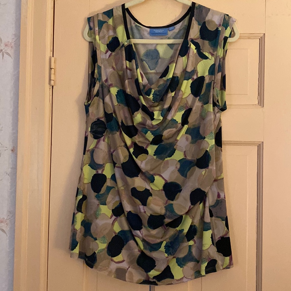 Simply Vera Wang Sleeveless Blouse